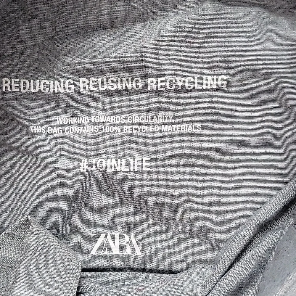Zara Elegant Gray Tote Bag